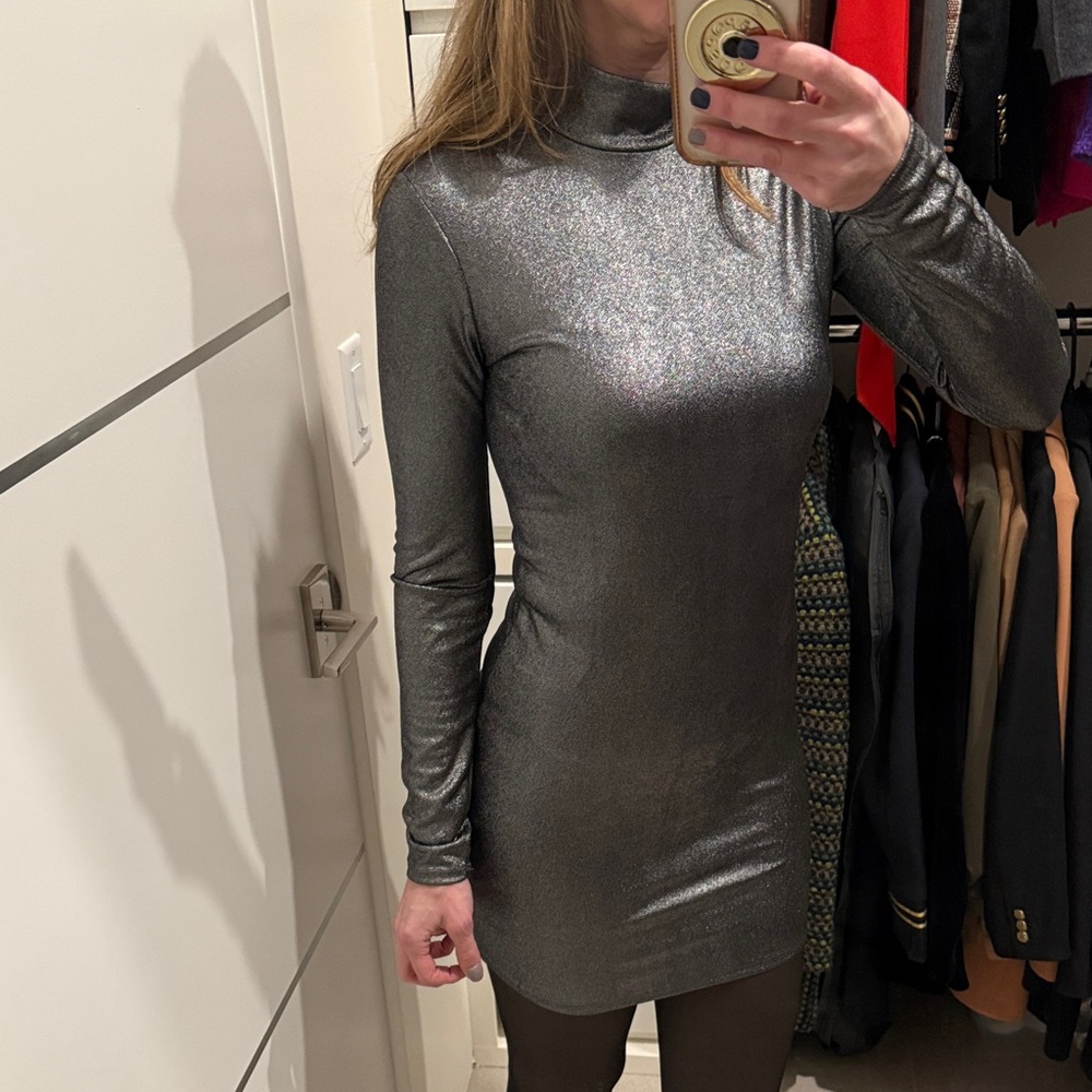 Forever 21 black and silver Metallic Long Sleeve Dress M